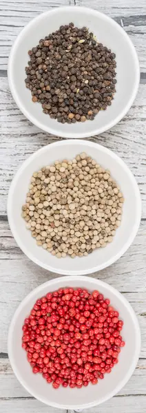 Peppercorns In White Bowl — Stock Photo, Image