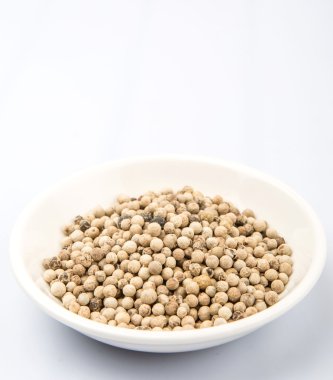 Beyaz kase beyaz biber