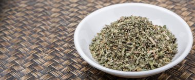 kurutulmuş oğul otu