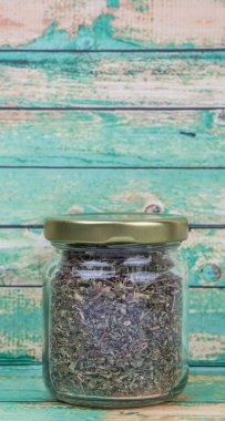 kurutulmuş oğul otu