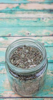 kurutulmuş oğul otu