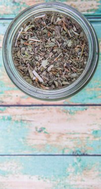 kurutulmuş oğul otu