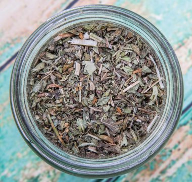 kurutulmuş oğul otu