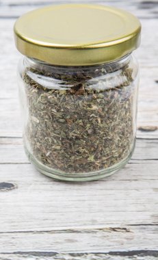 kurutulmuş oğul otu