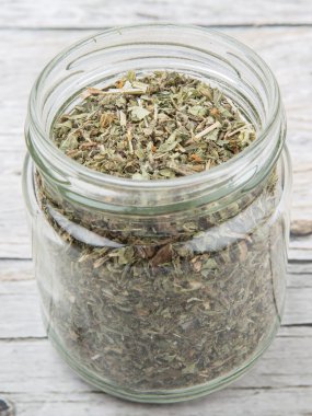 kurutulmuş oğul otu