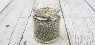 kurutulmuş oğul otu