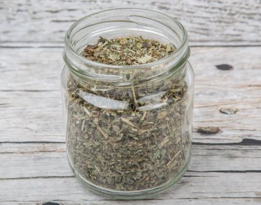 kurutulmuş oğul otu