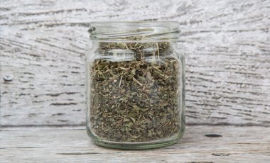 kurutulmuş oğul otu