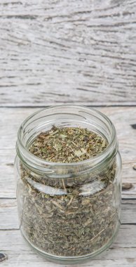 kurutulmuş oğul otu