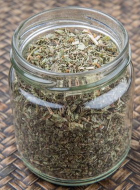 kurutulmuş oğul otu