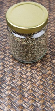 kurutulmuş oğul otu