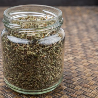 kurutulmuş oğul otu