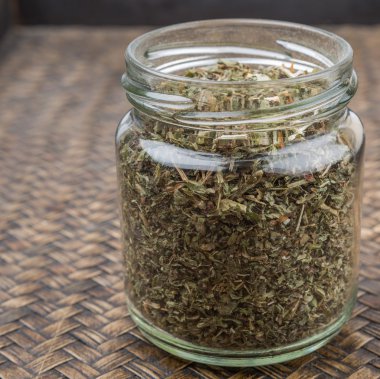 kurutulmuş oğul otu