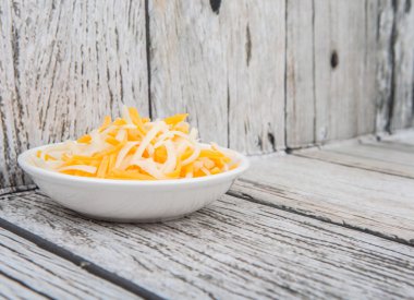 Rendelenmiş Mozzarella ve kaşar peyniri