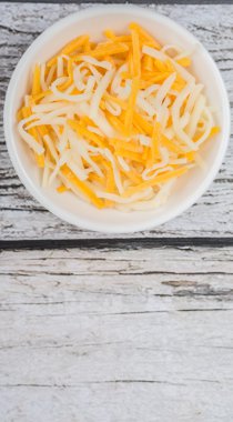 Rendelenmiş Mozzarella ve kaşar peyniri