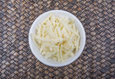 Rendelenmiş mozzarella peyniri