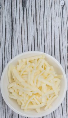 Rendelenmiş mozzarella peyniri