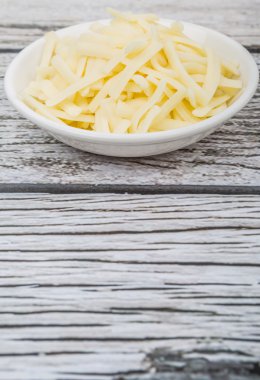 Rendelenmiş mozzarella peyniri