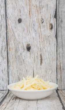 Rendelenmiş mozzarella peyniri