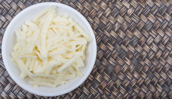 Rendelenmiş mozzarella peyniri