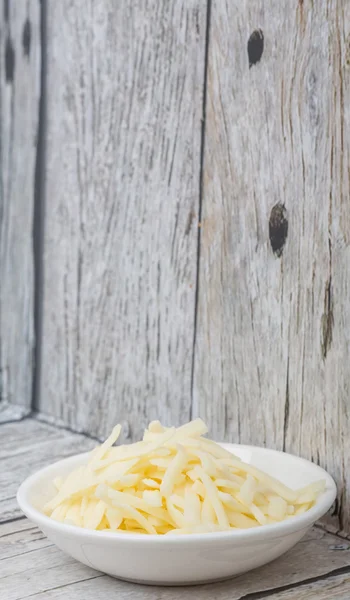 Rendelenmiş mozzarella peyniri