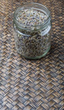 Kurutulmuş lavanta bitkisel çay