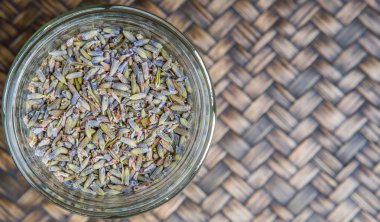 Kurutulmuş lavanta bitkisel çay