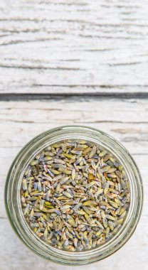 Kurutulmuş lavanta bitkisel çay