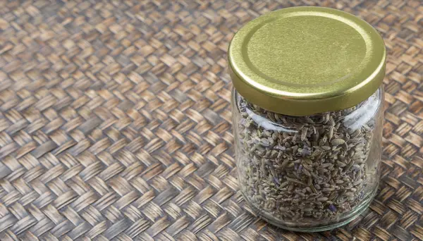 Kurutulmuş lavanta bitkisel çay