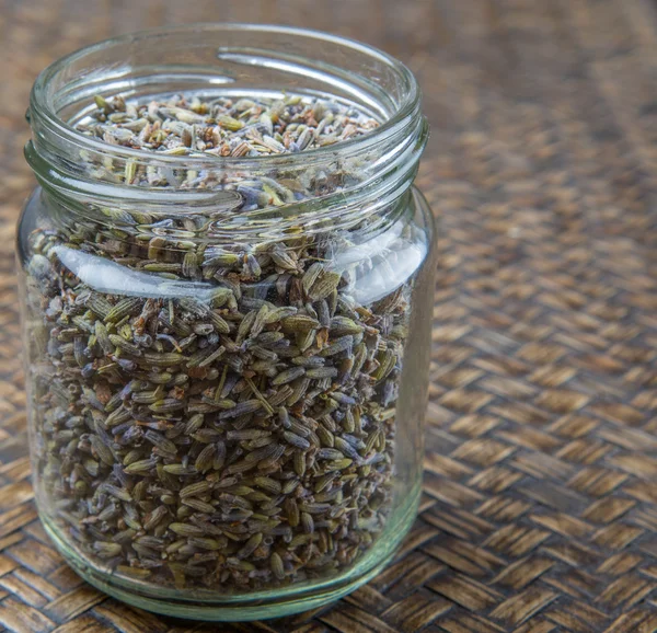 Kurutulmuş lavanta bitkisel çay