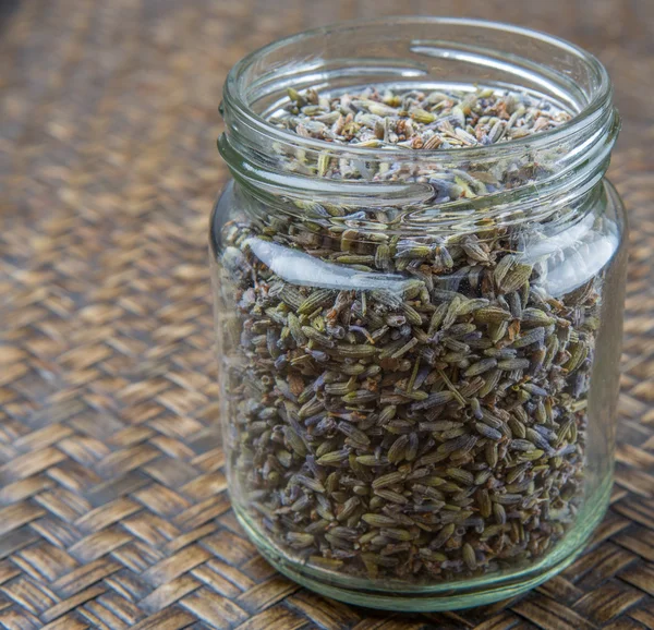 Kurutulmuş lavanta bitkisel çay