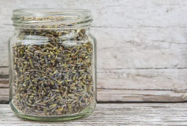 Kurutulmuş lavanta bitkisel çay