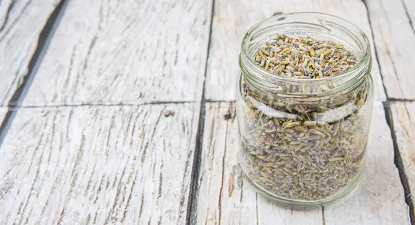 Kurutulmuş lavanta bitkisel çay