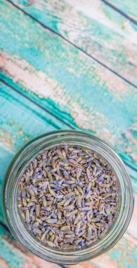 Kurutulmuş lavanta bitkisel çay