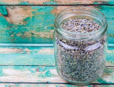 Kurutulmuş lavanta bitkisel çay