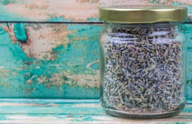 Kurutulmuş lavanta bitkisel çay