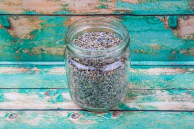 Kurutulmuş lavanta bitkisel çay