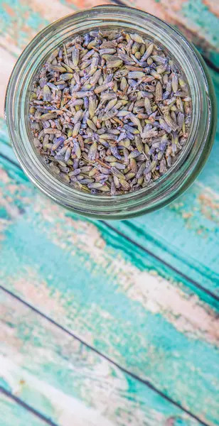 Kurutulmuş lavanta bitkisel çay