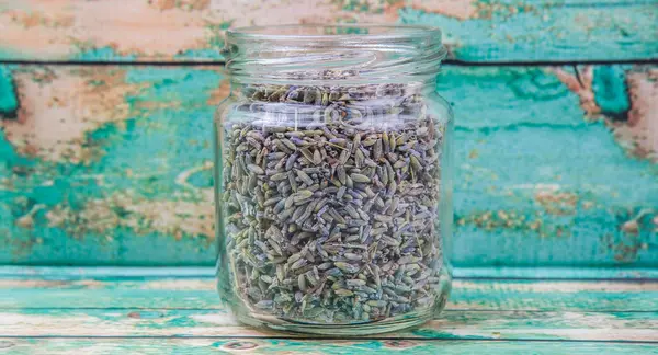 Kurutulmuş lavanta bitkisel çay