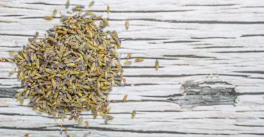 Kurutulmuş lavanta bitkisel çay