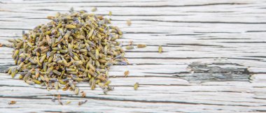 Kurutulmuş lavanta bitkisel çay