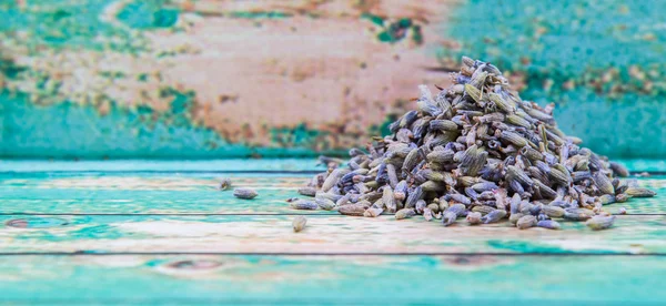 Kurutulmuş lavanta bitkisel çay