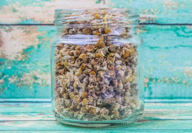 Kurutulmuş papatya bitkisel çay