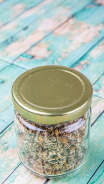 Kurutulmuş papatya bitkisel çay