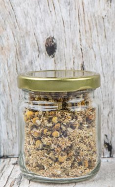 Kurutulmuş papatya bitkisel çay