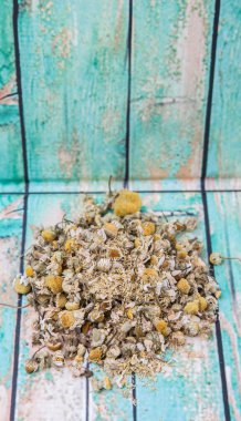 Kurutulmuş papatya bitkisel çay