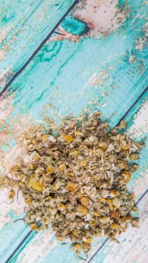 Kurutulmuş papatya bitkisel çay