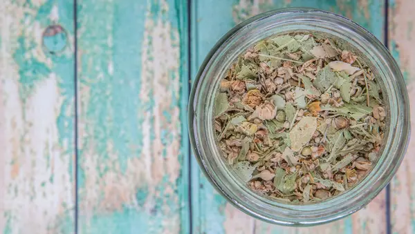 Ihlamur çiçek bitki çayı kurutulmuş