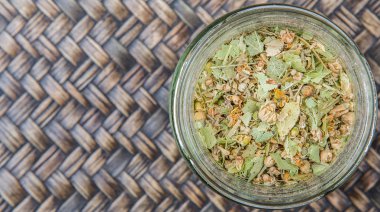 Ihlamur çiçek bitki çayı kurutulmuş