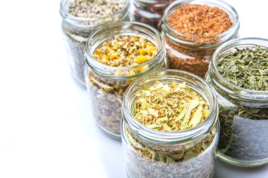 kurutulmuş bitki çayı